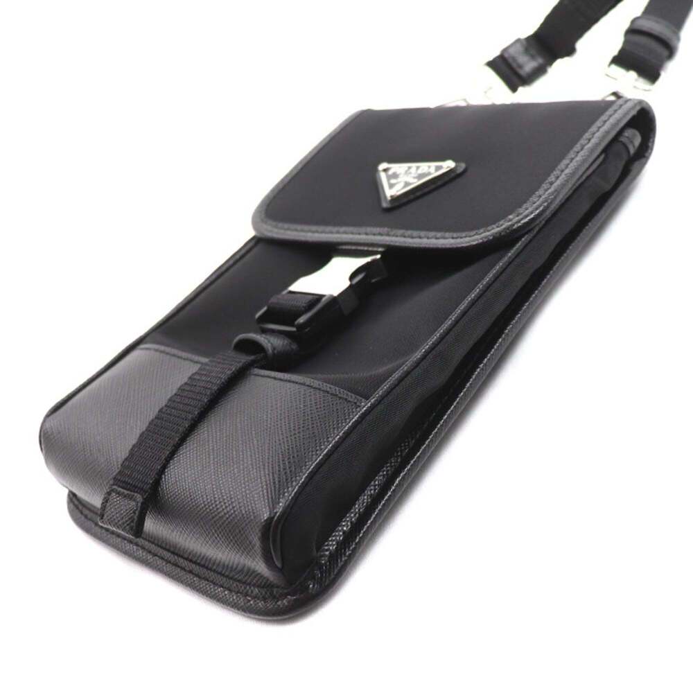 PRADA Black Saffiano Shoulder Bag - Picture 3 of 7